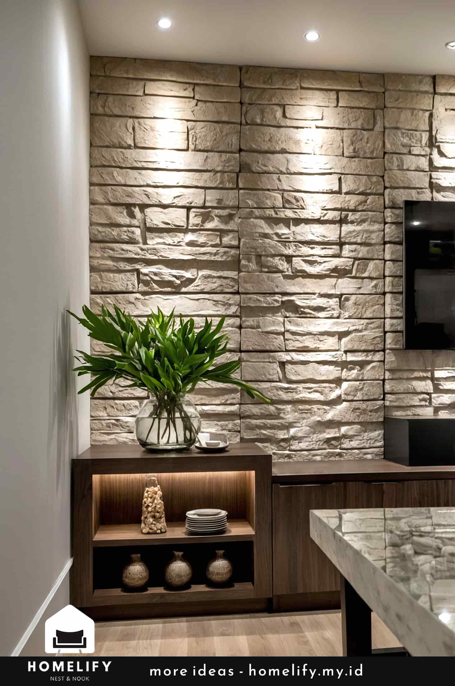 Chic and cozy dining area with natural materials