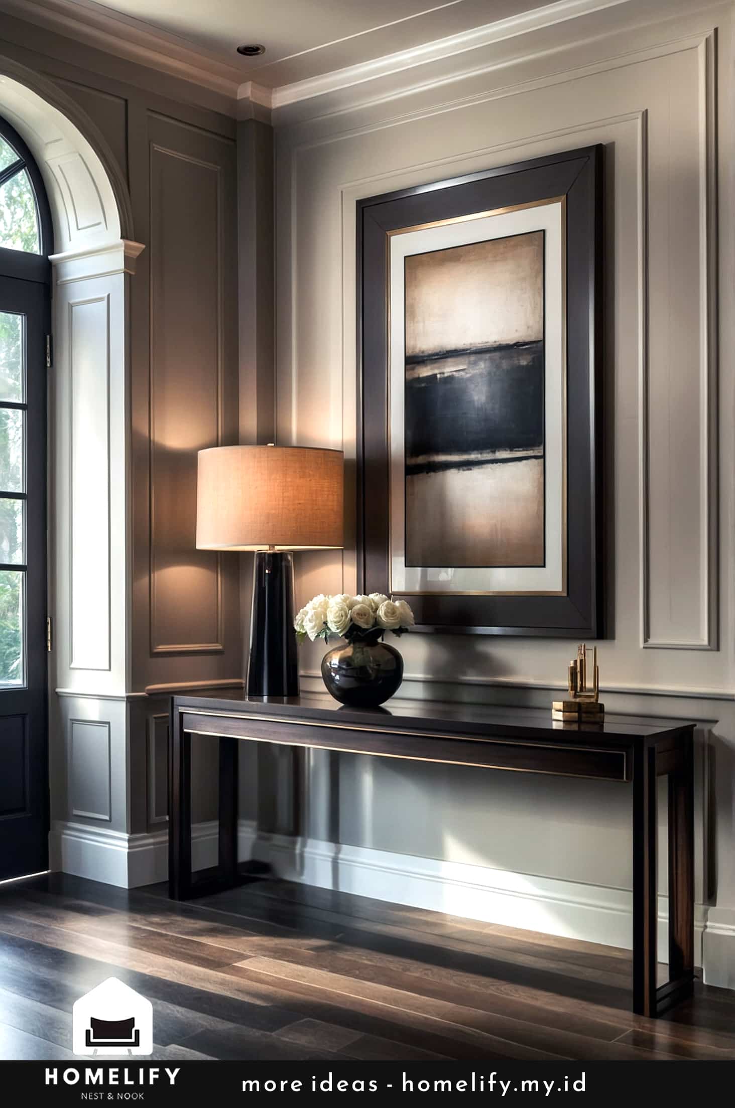 Refined and elegant hallway design for a welcoming entrance